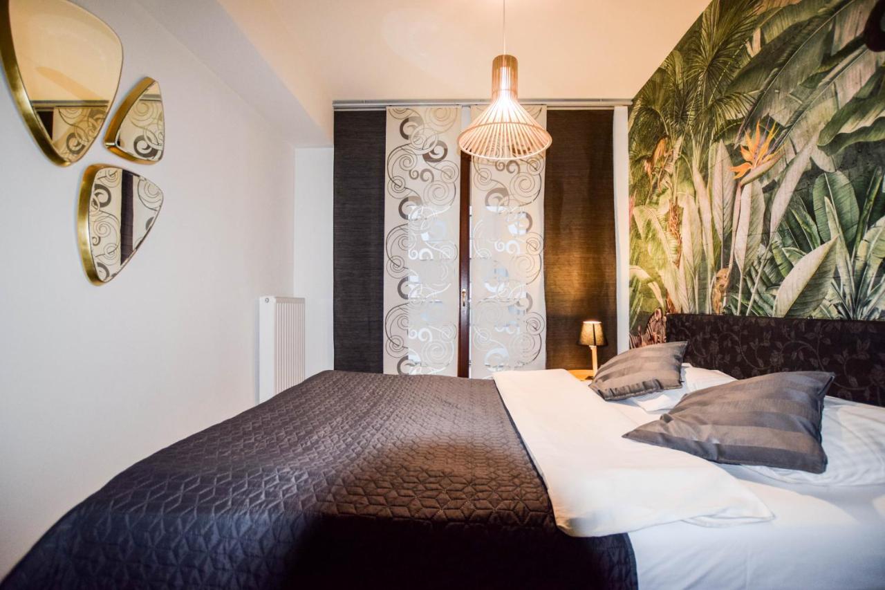 Apartament Z Widokiem Na Wawel W Centrum Miasta Krakau Exterior foto